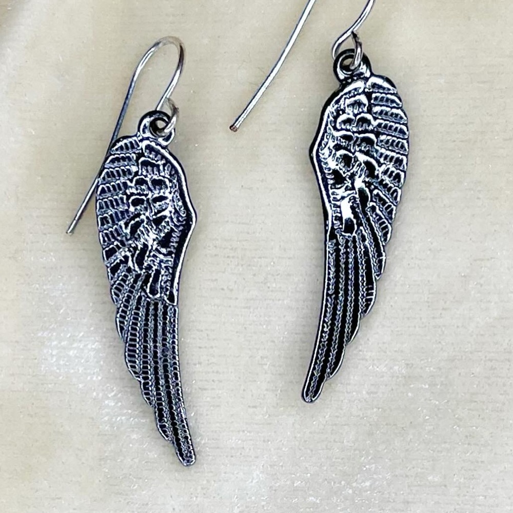 Metallic Silvertone Feathered Wing Detail Dangle Earrings